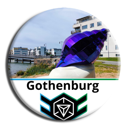 Sannegårdshamnen - Sannegårdshamnen is a port in the Göta River, between Lindholmen and Eriksberg on Hisingen in Gothenburg. The port has previously been used for coal handling, a storage area for containers, but also as a salt port. Today there are docks for private boats.